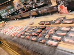 -钱小奴海鲜自助黑金店(杭州滨江龙湖店)