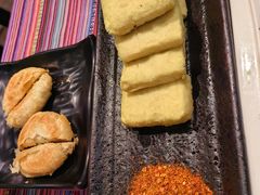 -香巴拉云南餐厅(华莱坞店)