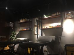 点击看大图 -鳌首刺青纹身 穿孔饰品店