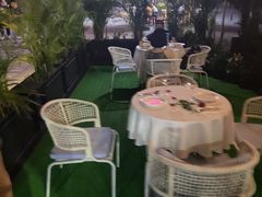 -鹿萤季·营地小馆(皇后公园店)