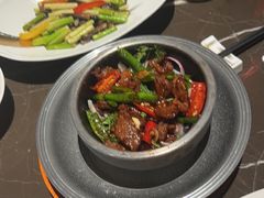 -海派悦庭·海胆烧麦·新融合菜(凯德广场店)