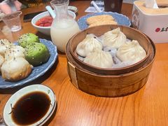 -鑫震源·苏式大虾生煎(山塘街店)