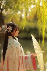-一揽芳华汉服旗袍体验馆(拙政园店)
