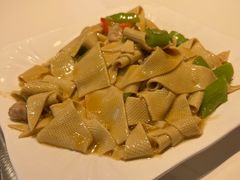-玺炖·中国铁锅炖(虹桥天街店)