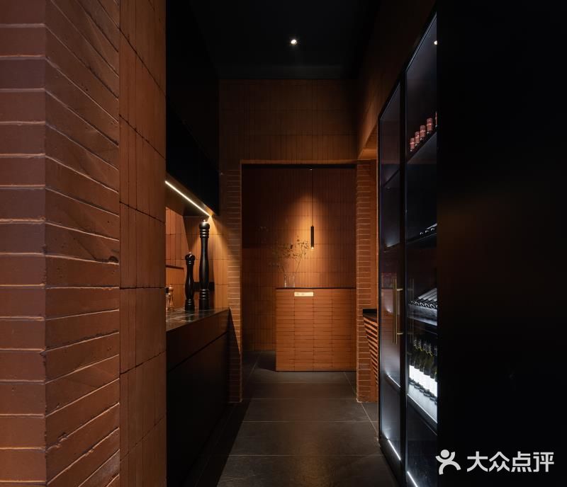 因为专业，所以信任。