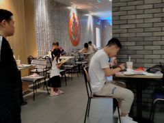 用餐区-麦当劳(宝山大厦店)