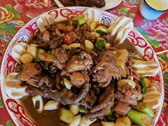 -闯关东东北农家菜(崂山石老人店)