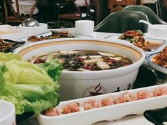 -土连锅·现熬养生汤锅(梁家巷店)