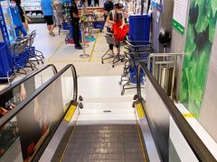 -盒马鲜生(红莲店)