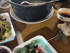 -土砂锅生态山庄·非遗砂锅雅鱼