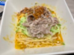 -康师傅私房牛肉面(马泉营奥莱店)