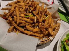 -鑫小城故事·藕汤·家常菜(台北一路总店)