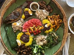 -傣家寨花园主题餐厅