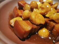 板栗红烧肉-西湖春天•老字号杭州菜(百汇店)