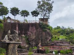 -广州莲花山旅游区