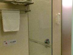 -卡罗酒店(东门晒布地铁站店)