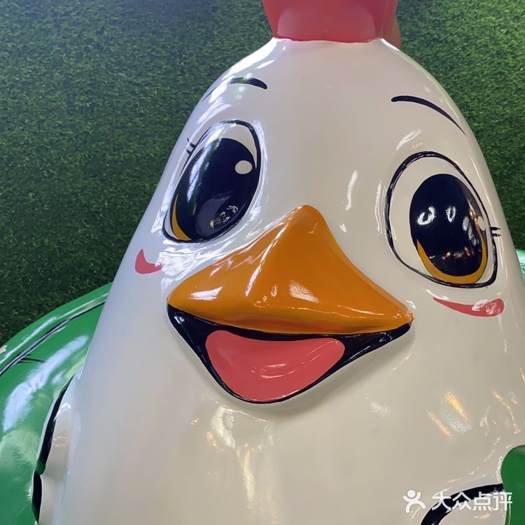 萌哒哒椰子鸡三亚湾旗舰店