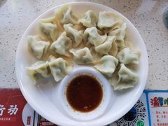 -巧克力渔家.小船海鲜家常菜(万平口店)