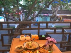 -红小满休闲餐厅(十全街店)