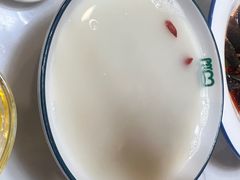 -清真·胖妈妈手抓餐厅(定西路长城宾馆店)