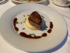 香煎鹅肝-茹丝葵经典牛排馆(上海外滩店)