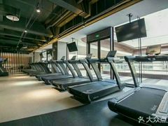 -康慈健身(雅戈尔雷迪森广场店)