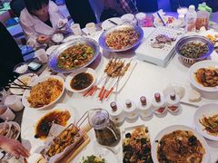 -巴特餐饮6加1音乐餐吧·新疆菜