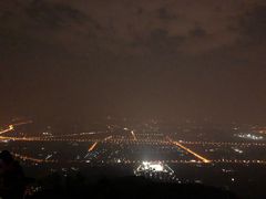 -鬼笑石后山停车场