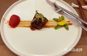 Clove and Red Yeast Beef