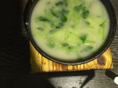 -青叶202都市餐厅(迪诺水镇店)