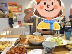 菌菇冬阴功河粉-HELLO 27 意面·沙拉·帕尼尼