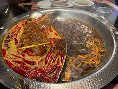 -廖掌柜·重庆鲜货火锅(上海首店)