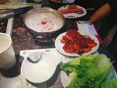 -阪尚皇·原切牛排·烤肉火锅自助(北京路店)