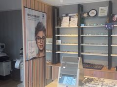 -瑞司视光眼镜·蔡司战略合作眼镜店(新街口店)