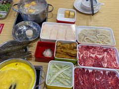 -杨老板·海鲜集市火锅·鲜切牛肉(中防万宝店)