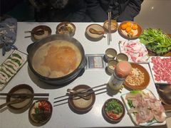酸汤牛肉-贵府酸汤牛肉火锅·贵州老字号(飞山街店)
