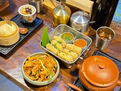 -银米·云南传统过桥米线(双廊黑金冠店)