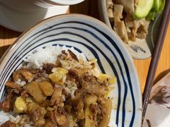 -红猪卤肉饭(大西洋美食城店)