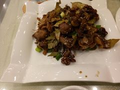 -唐师傅湘西名菜馆(武陵路店)