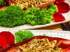 -一朵菌·野生菌探索家火锅(南亚店)