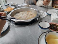 -光头药膳鸡(莱茵小镇店)