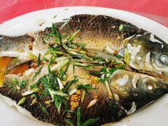 -银峰农庄·特色烧鸡·鲜无花果浸鸡