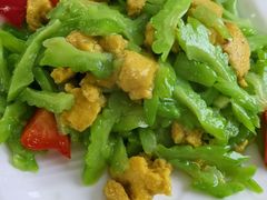 -天天向上素食餐厅(五台山店)