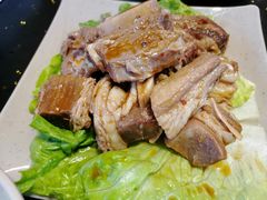 -茅草房·河畔园林火锅