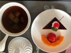 -爱月坊产后护理中心(万达店)