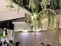 大堂-三个椰子·现砍椰子鸡(金源CBD店)