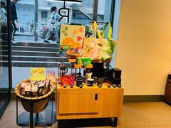 -星巴克臻选(青岛麦凯乐分店)