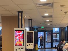 -麦当劳(国家体育场南路店)