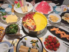 -澳美徕·港式花胶鸡火锅(高新万达店)