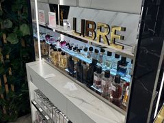 -日上免税店(三径路t3店)
